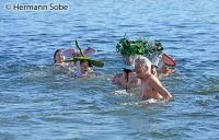 Velden Neujahrschwimmen im Casino Bad  04   Foto Hermann Sobe